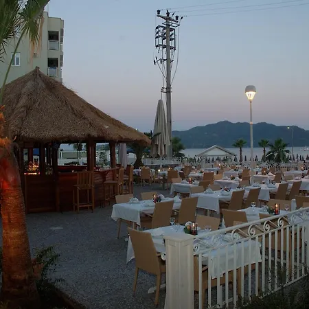 Ξενοδοχείο Hawaii 4*