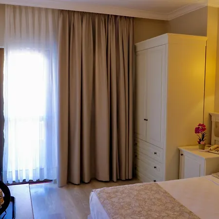 Otel Hawaii 4*