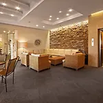 Hawaii Hotel