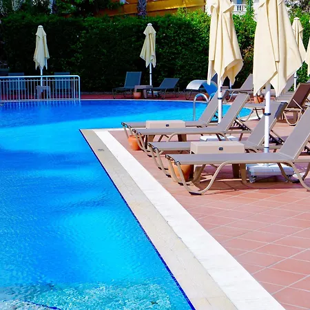 Hawaii Hotel 4*